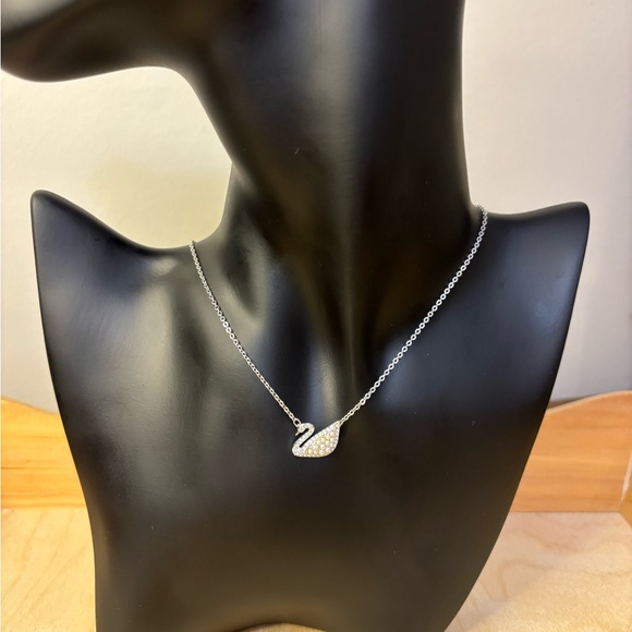 Iconic Swarovski Swan Necklace - Picture 10 of 12
